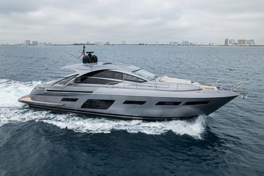 70' Pershing 2022 Yacht For Sale